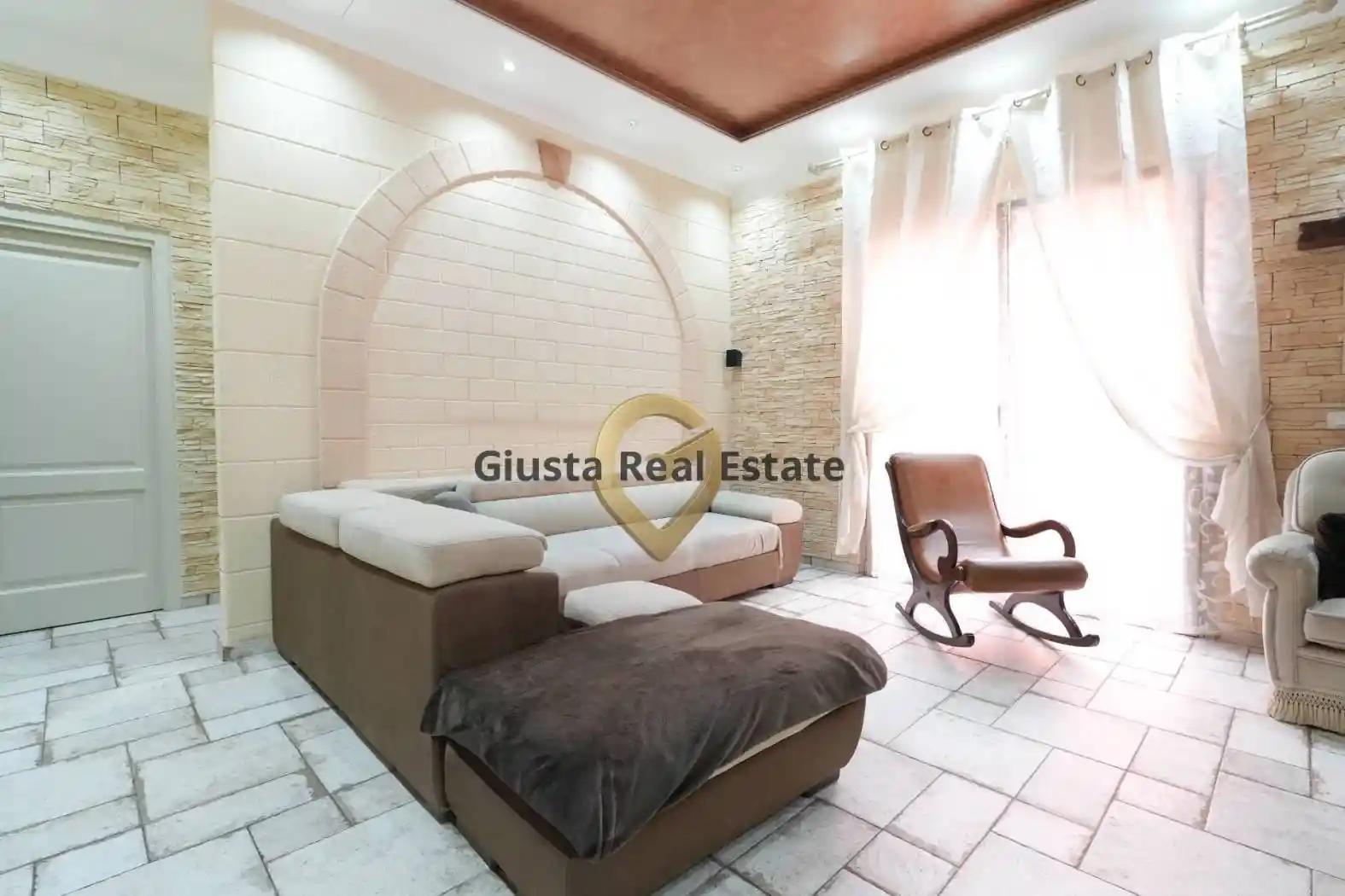 Casa indipendente in vendita a Mesagne