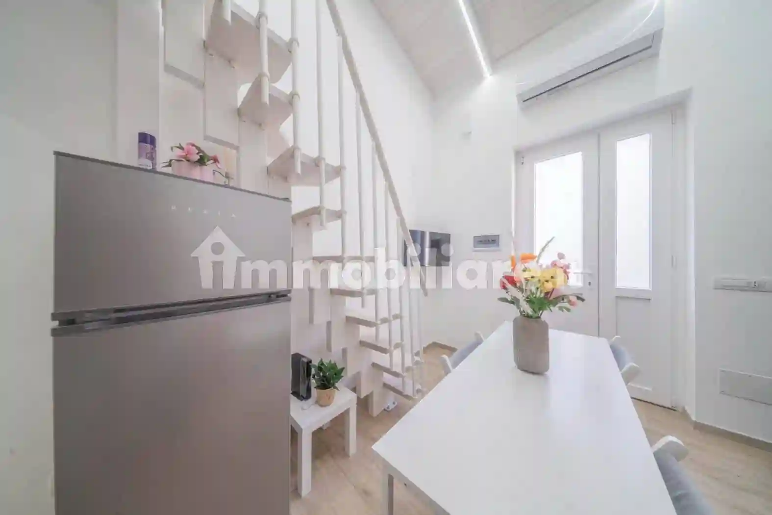 Loft - foto 2