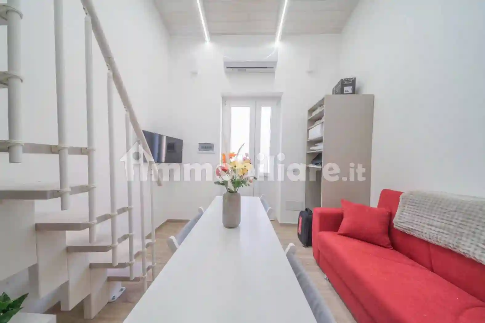 Loft - foto 4
