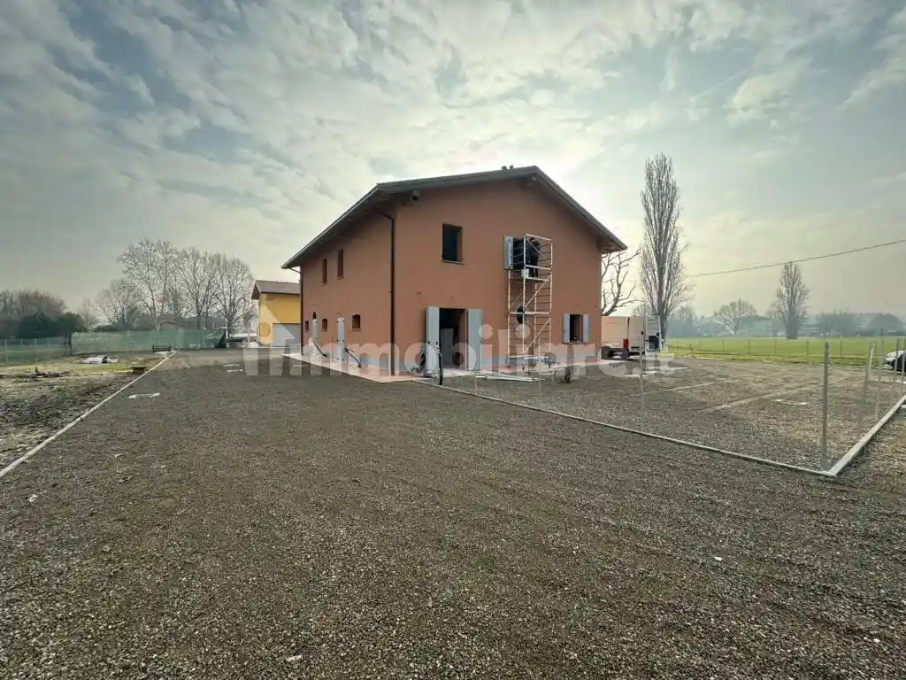 Villa in vendita a Crevalcore