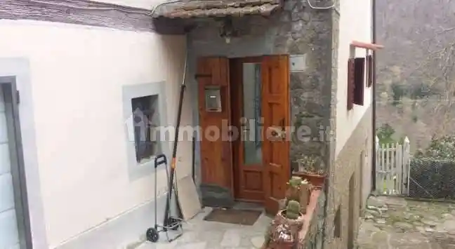 Appartamento in vendita a Londa