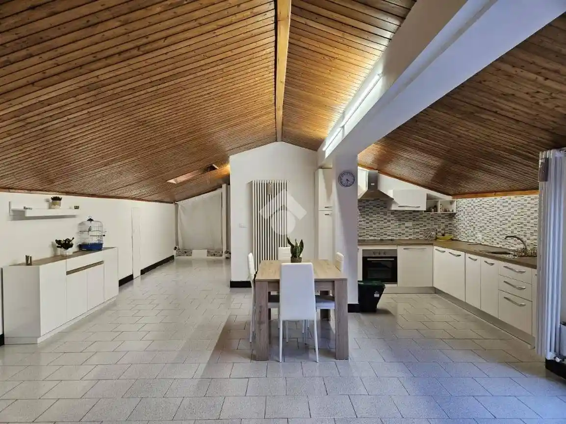 Appartamento in affitto a Bologna