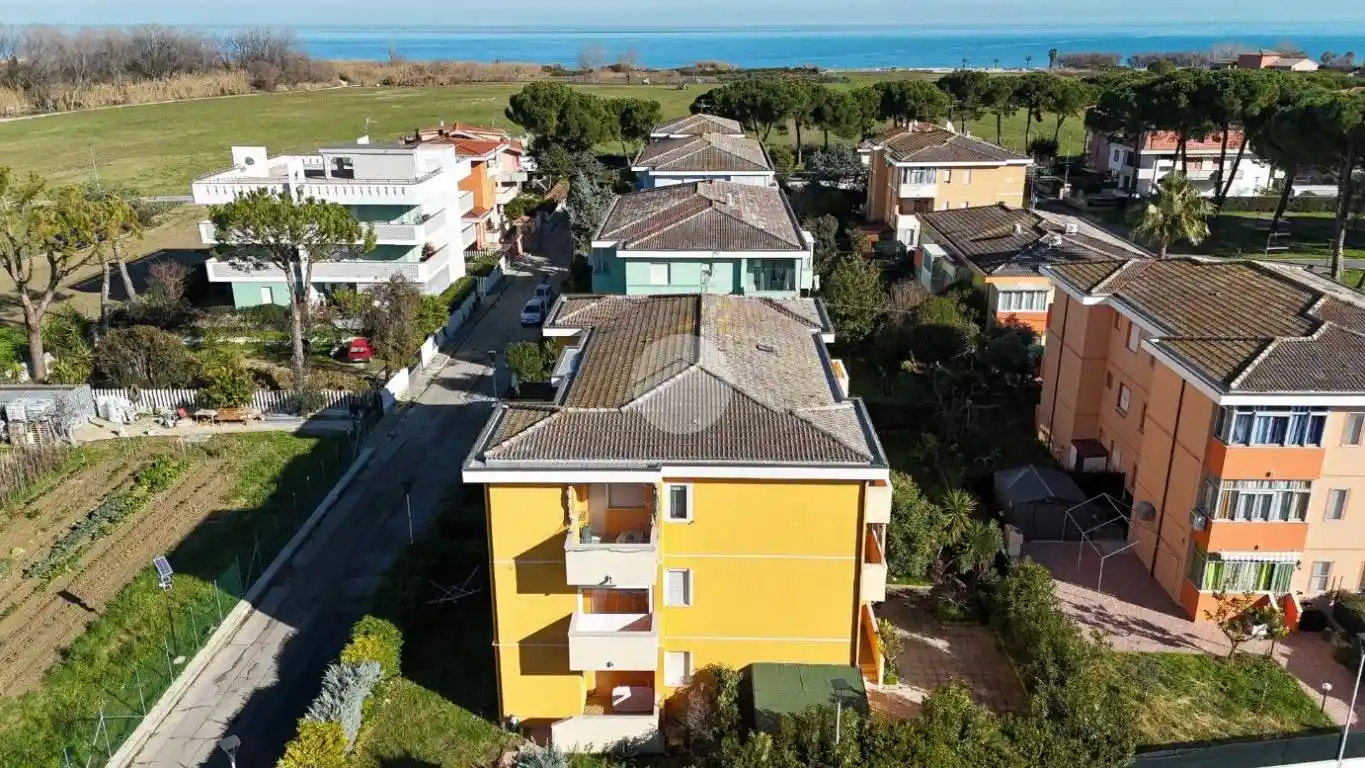 Appartamento in vendita a Pineto