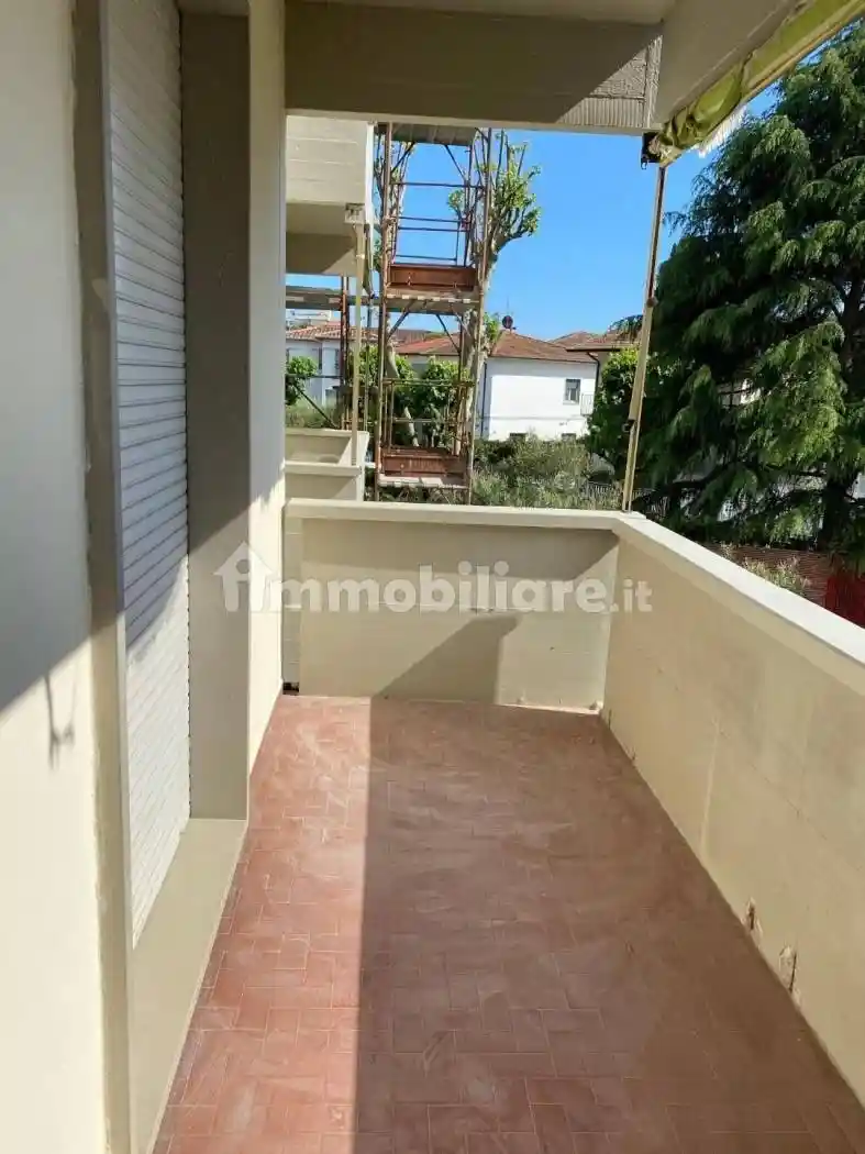 Appartamento in vendita a Viareggio
