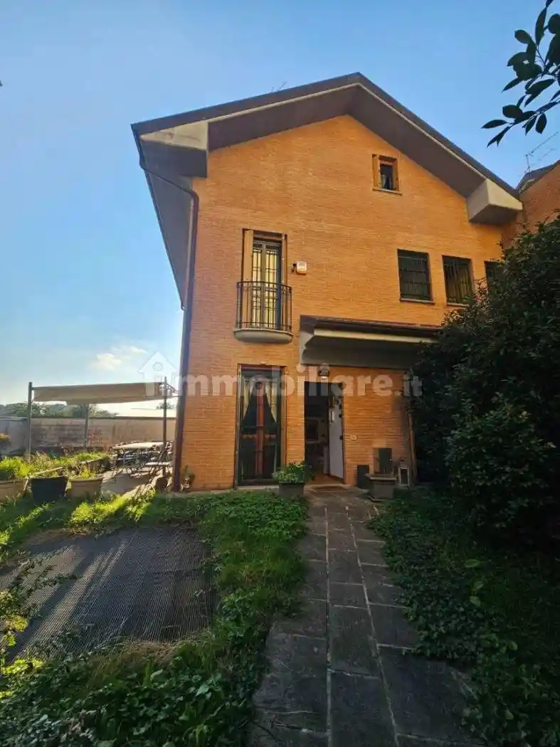 Villa in vendita a Milano