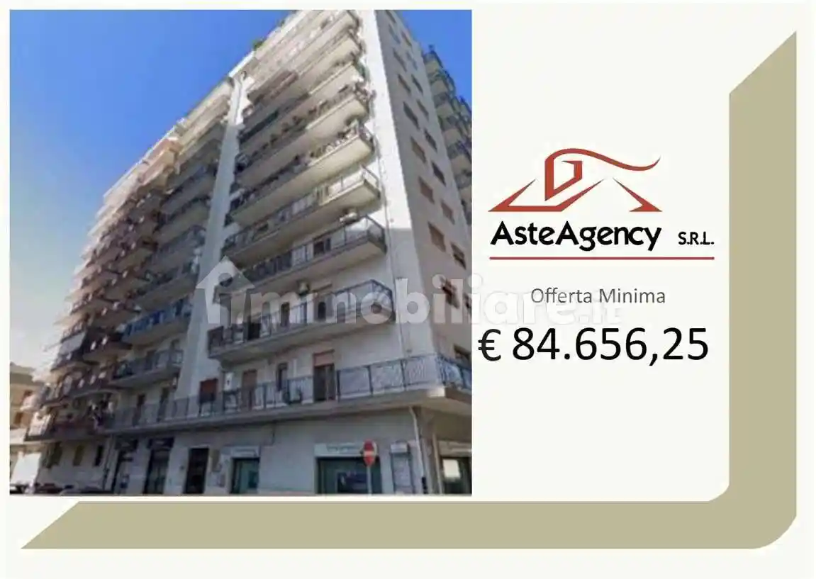 Appartamento in vendita a Taranto