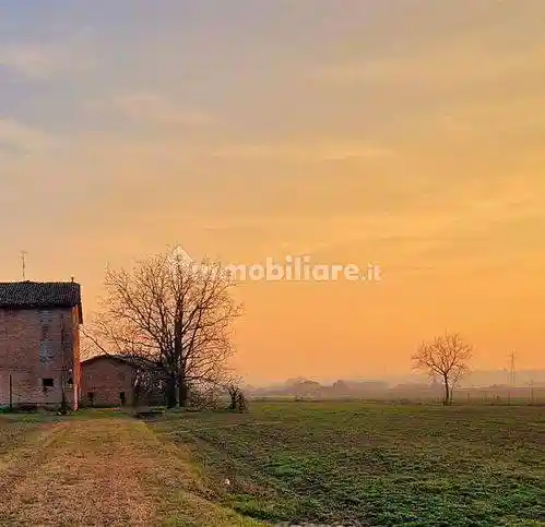 Rustico - Casale in vendita a Spilamberto