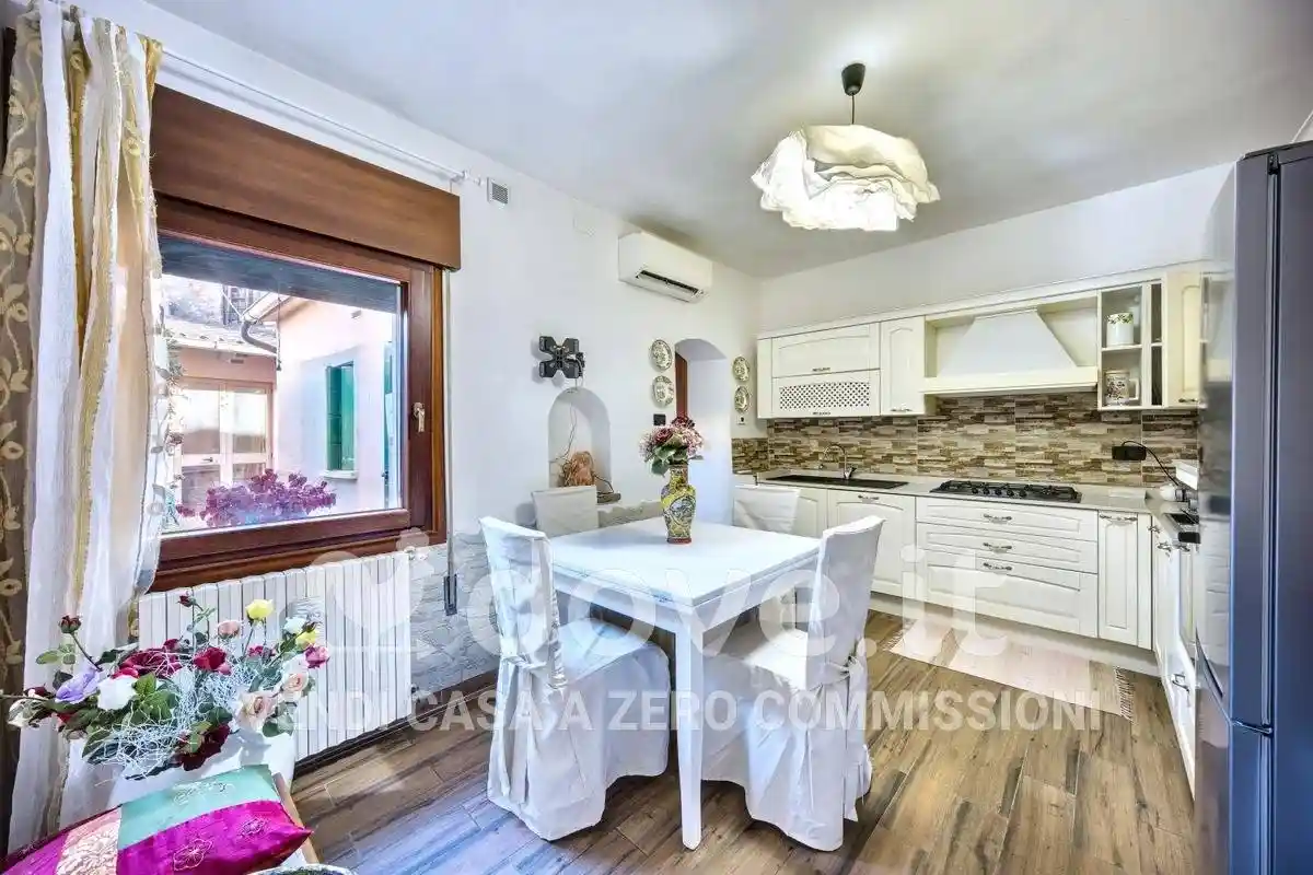 Villa in vendita a Battaglia Terme