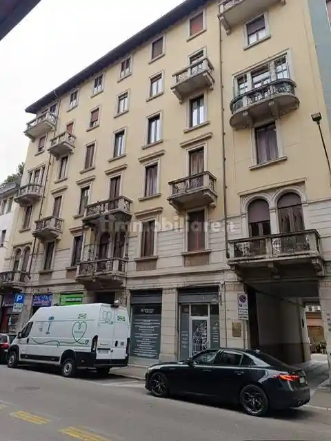 Appartamento in vendita a Varese