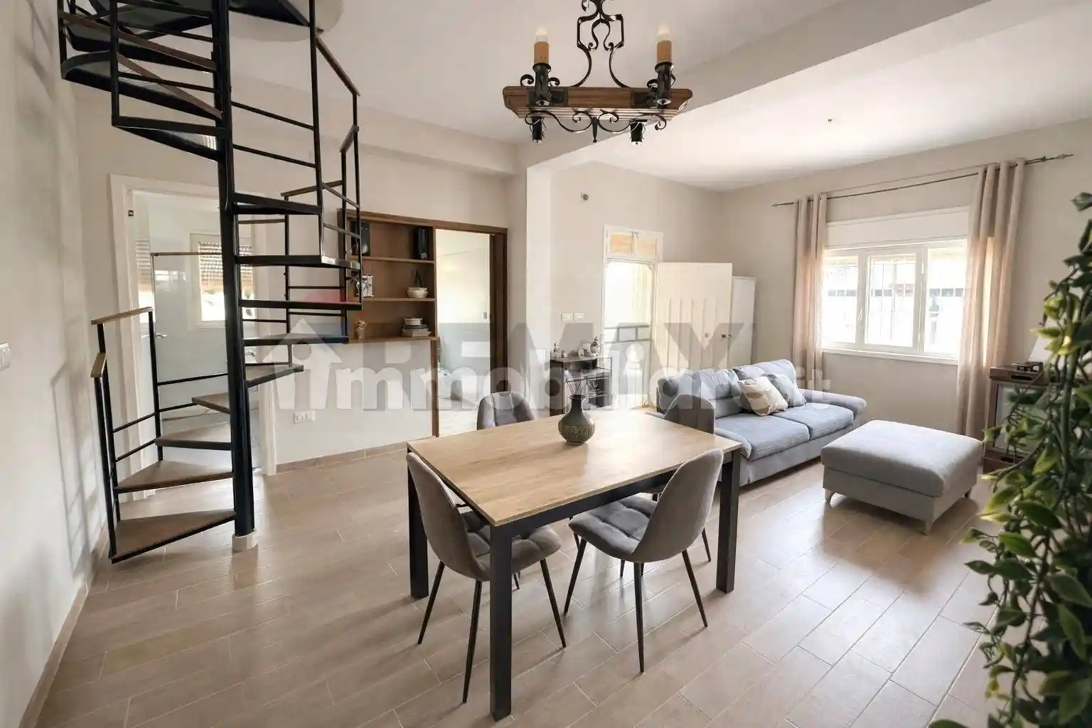 Villa in vendita a Santa Cristina Gela