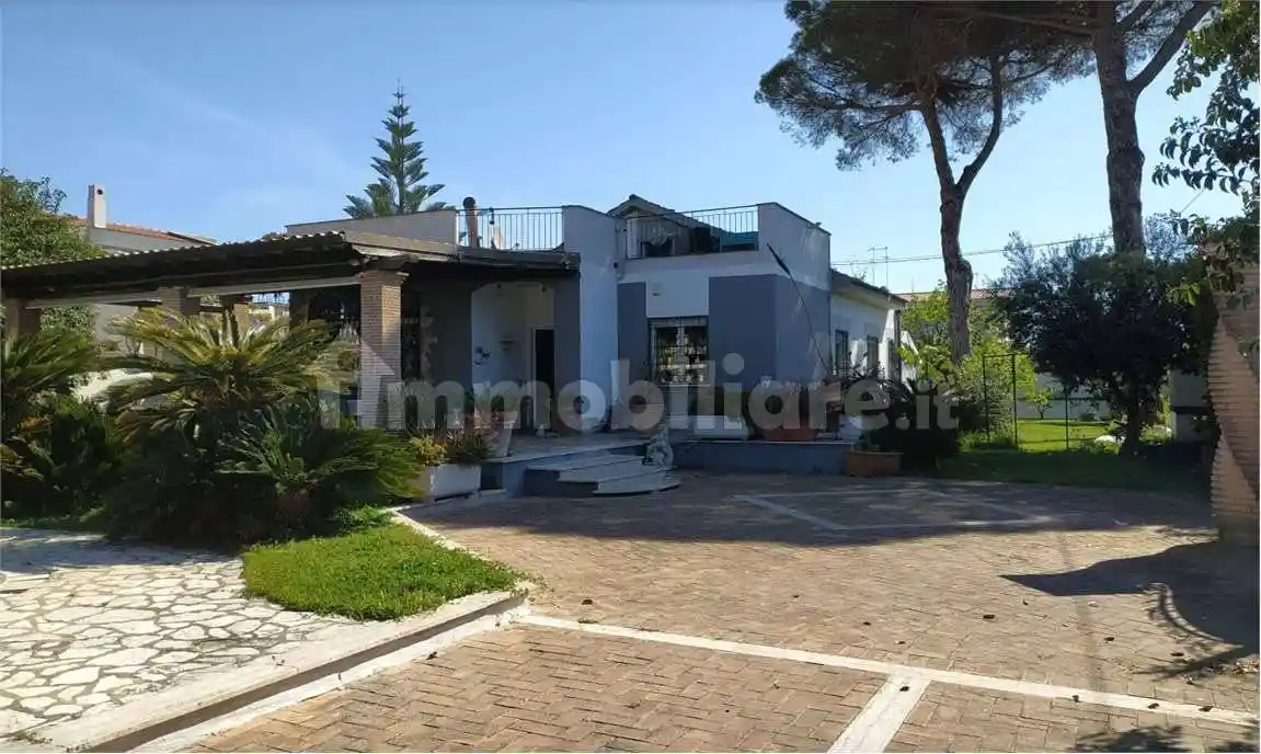 Villetta a schiera in vendita a Anzio