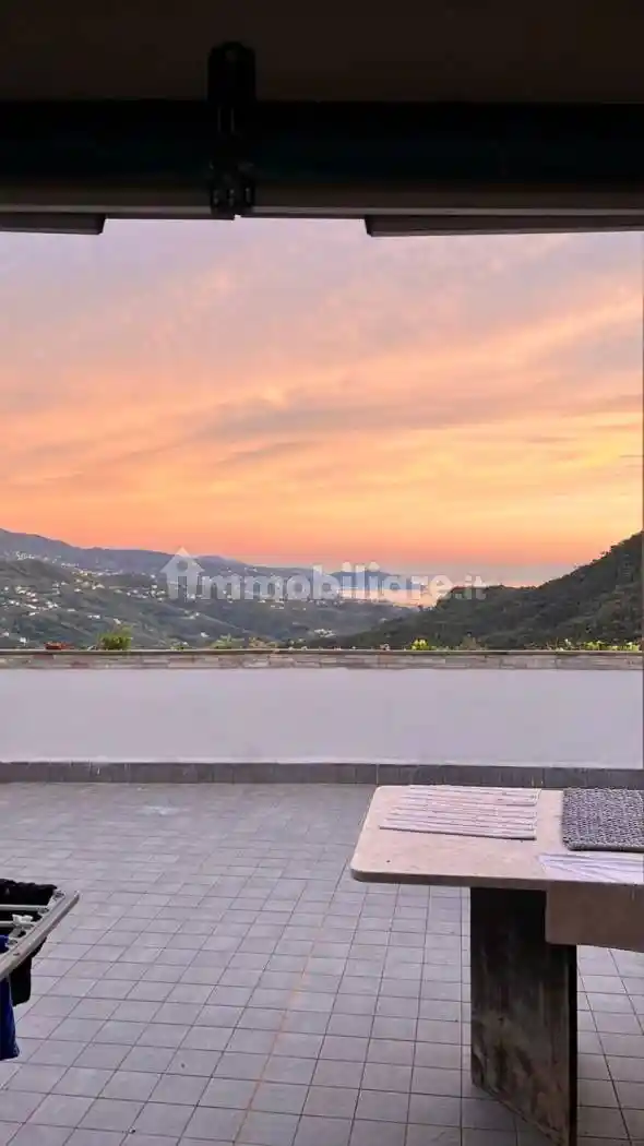 Casa indipendente in vendita a Leivi