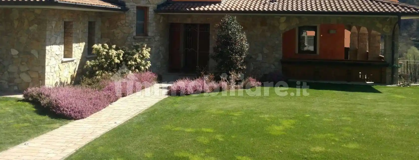 Villa in vendita a Vimercate