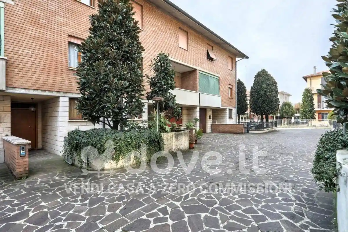 Villetta a schiera in vendita a Modena