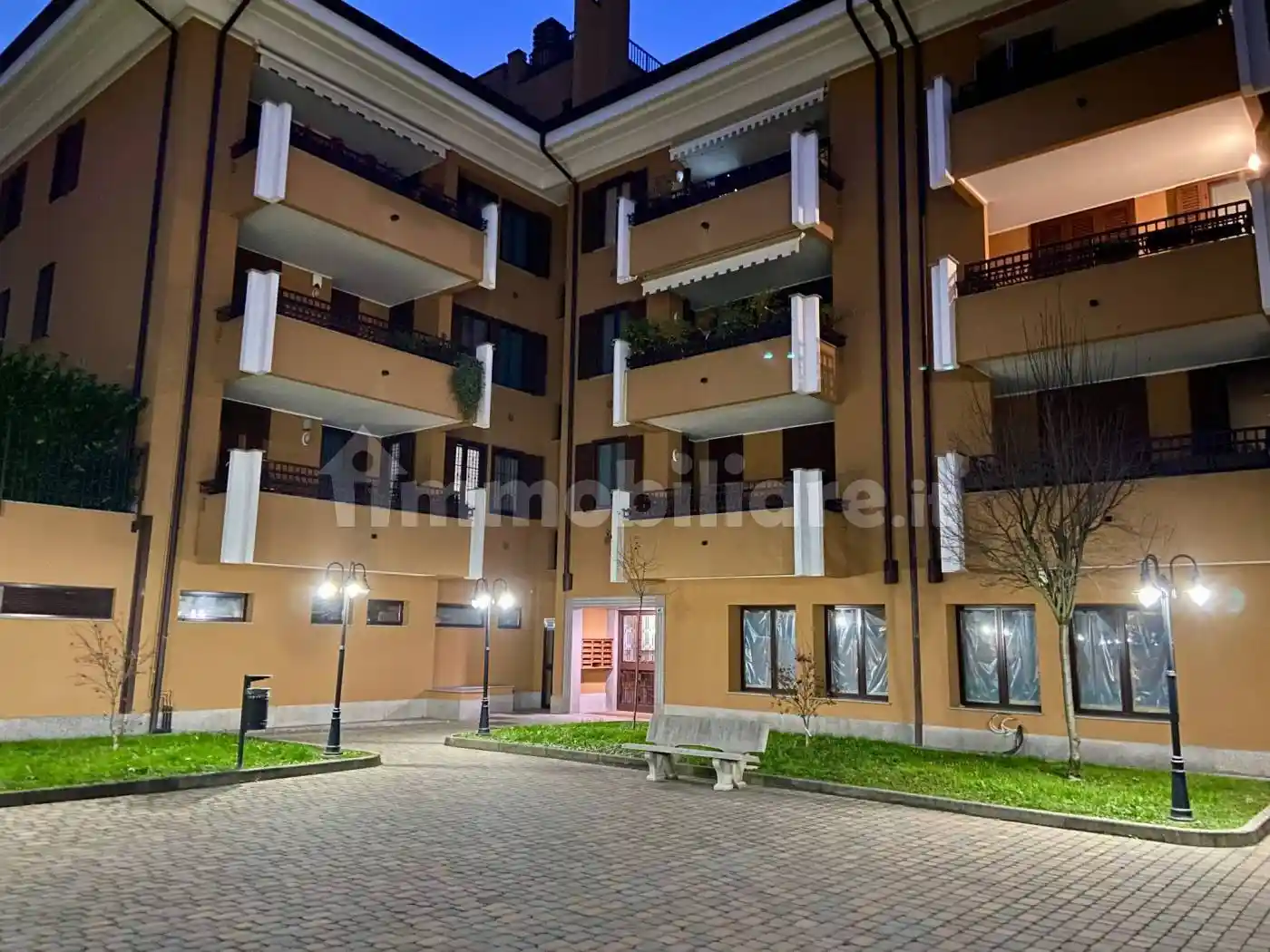 Appartamento in vendita a Peschiera Borromeo