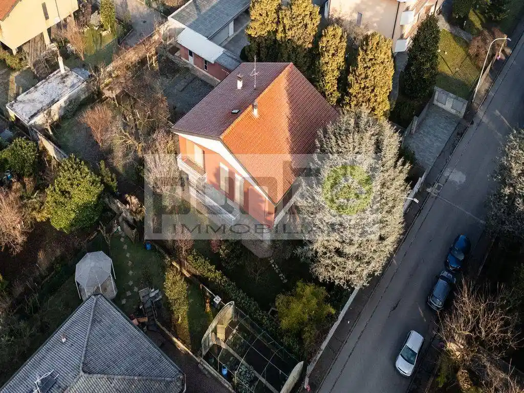 Villa in vendita a Concorezzo