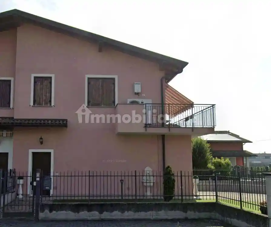 Appartamento in vendita a Pandino