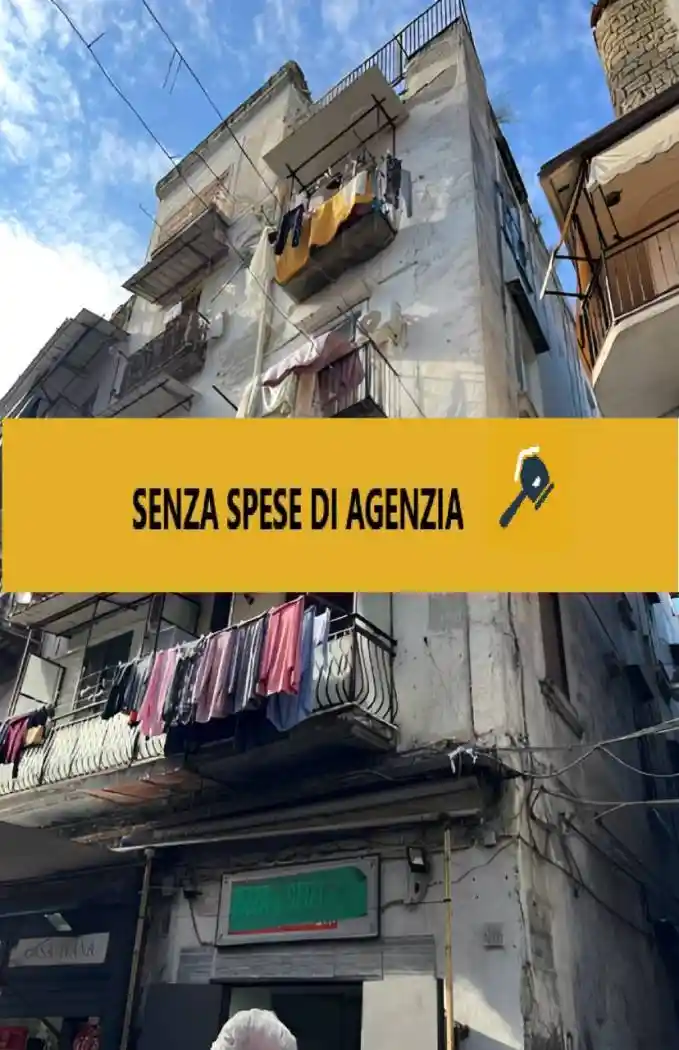 Appartamento in vendita a Napoli