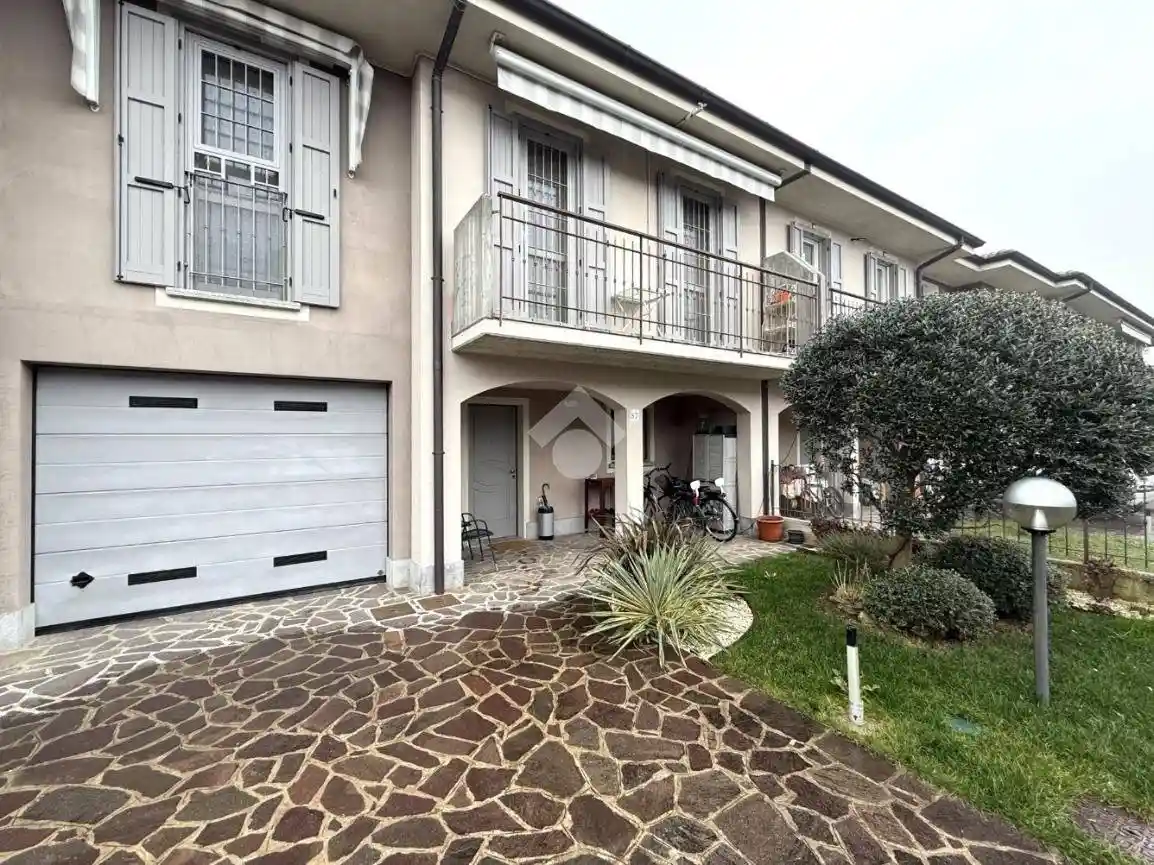 Villetta a schiera in vendita a Romanengo