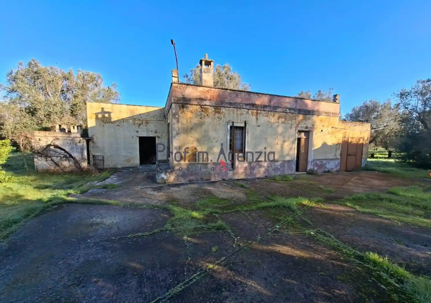 Rustico - Casale in vendita a San Michele Salentino