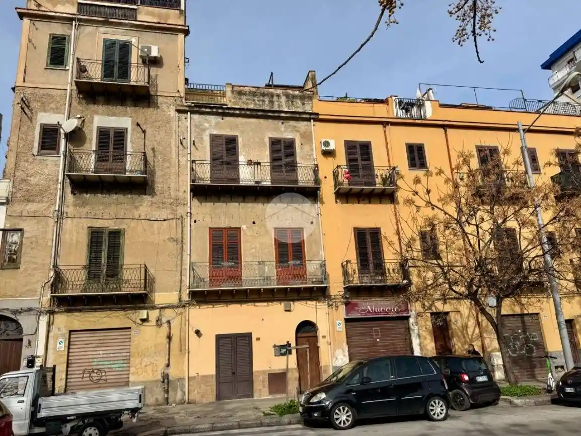 Appartamento in vendita a Palermo