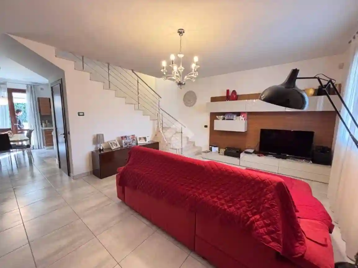 Villetta a schiera - foto 2