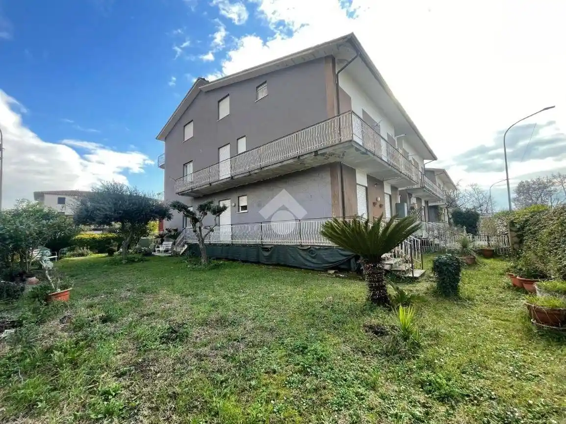 Appartamento in vendita a Aquino