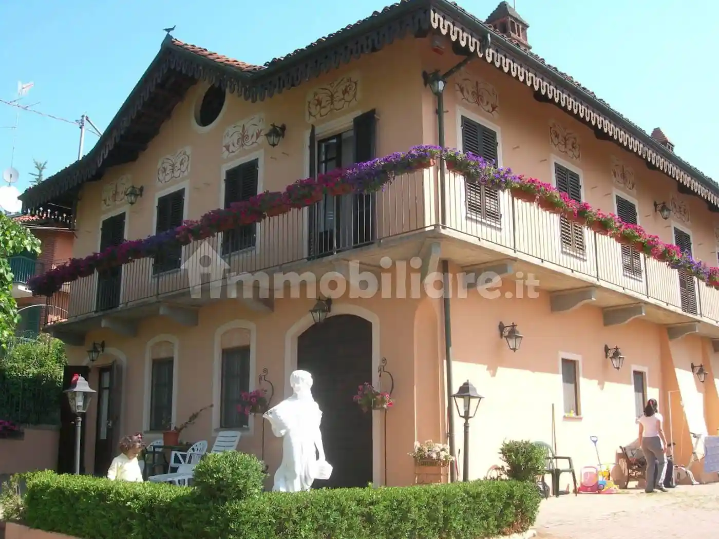 Villa in vendita a Bra