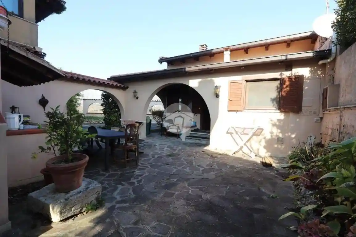 Casa indipendente in vendita a Tortoreto