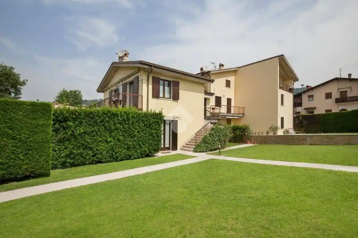 Appartamento in vendita a Garda