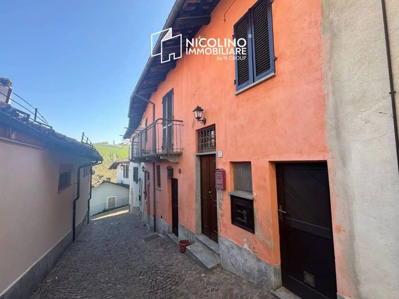 Casa indipendente in vendita a Barolo