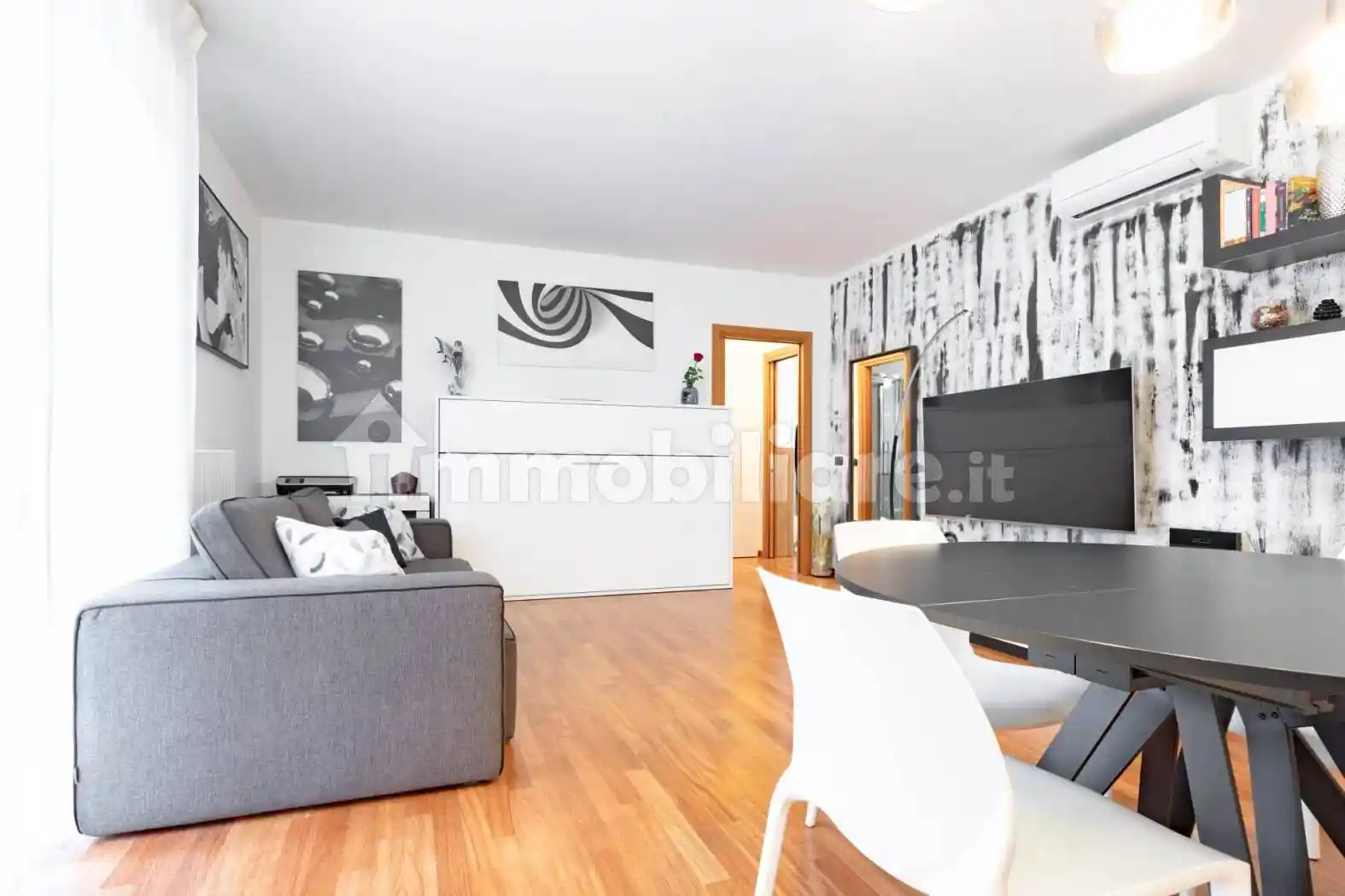 Appartamento in vendita a Seregno