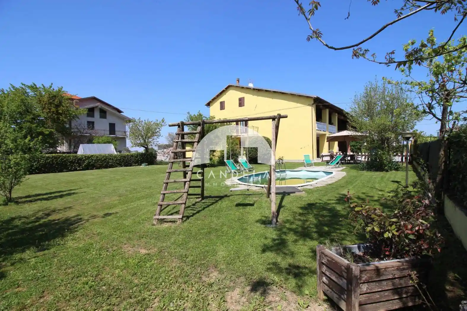 Villa in vendita a Mondovì