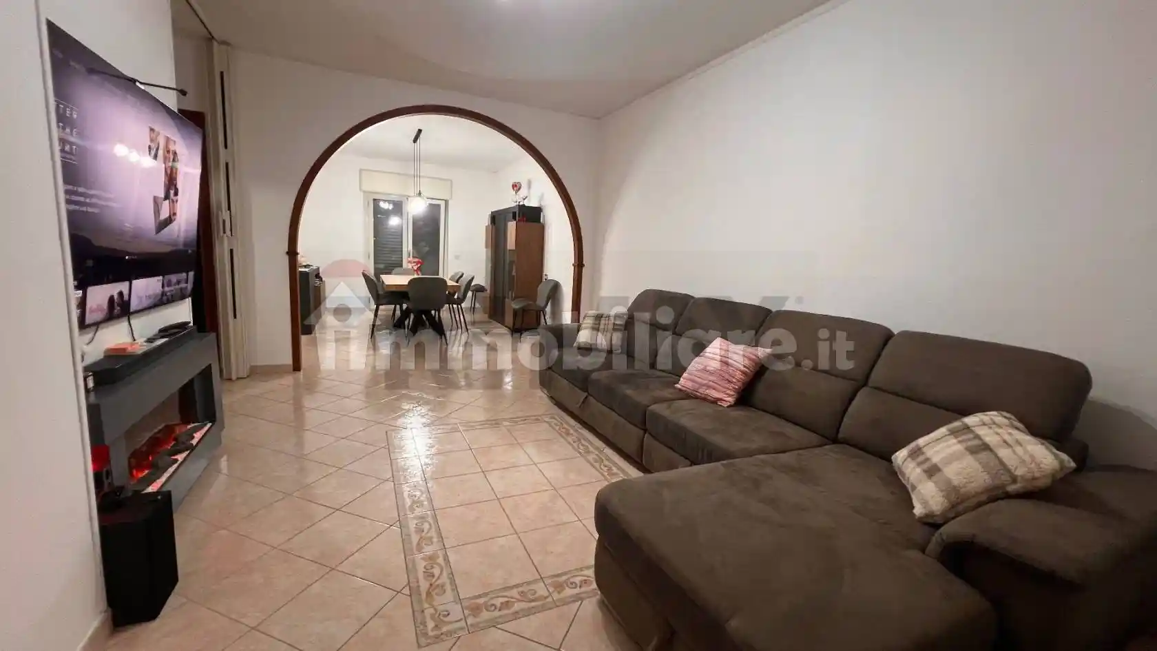 Appartamento in vendita a Pietradefusi