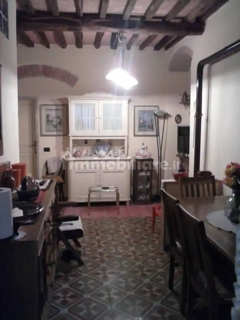 Appartamento in vendita a Carrara