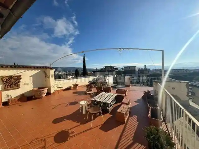Attico - Mansarda in vendita a Firenze