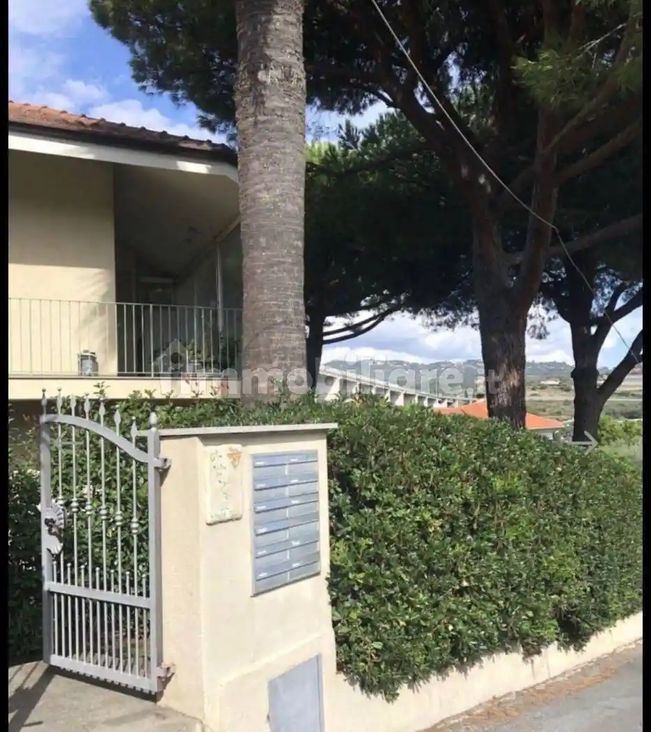 Appartamento in vendita a Imperia