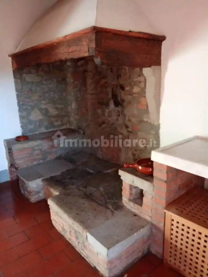 Rustico - Casale in vendita a Lamporecchio