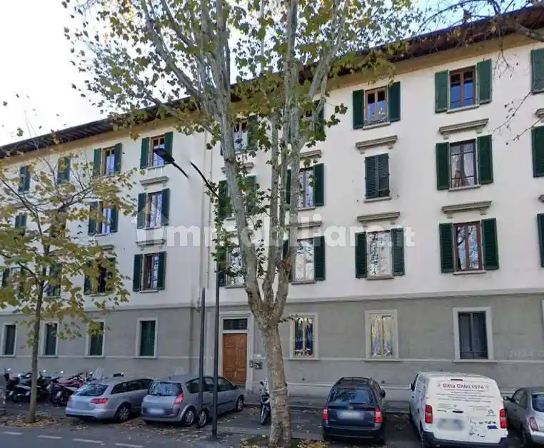 Appartamento in vendita a Firenze