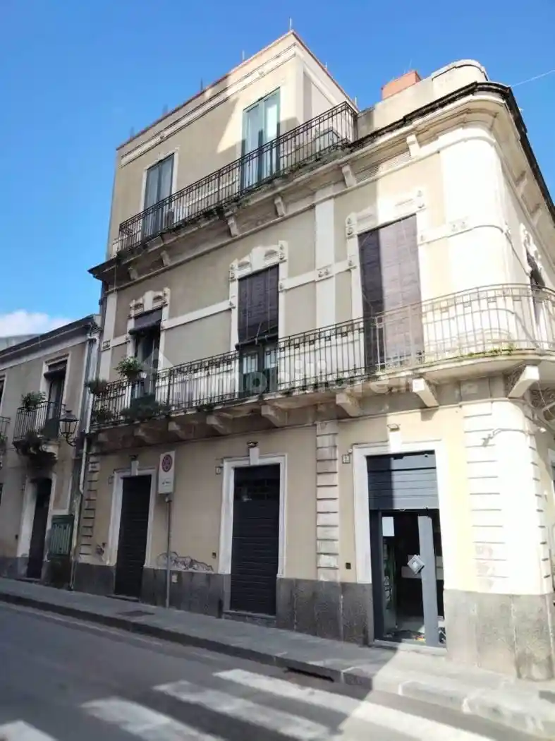 Appartamento in vendita a Aci Sant'Antonio