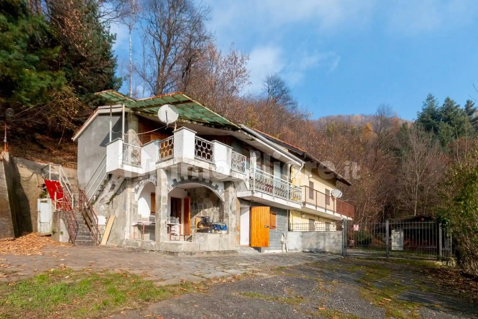 Casa indipendente in vendita a Bagnolo Piemonte