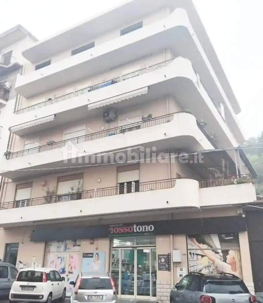 Appartamento in vendita a Barcellona Pozzo di Gotto
