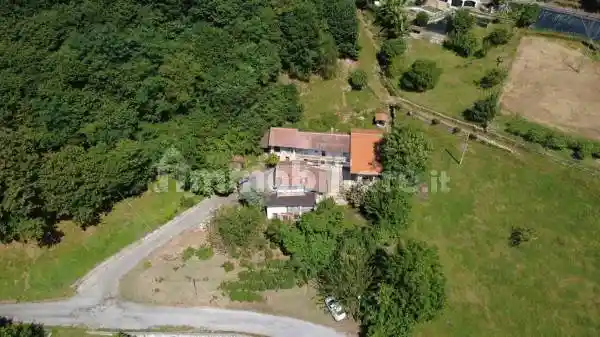 Rustico - Casale in vendita a Rifreddo