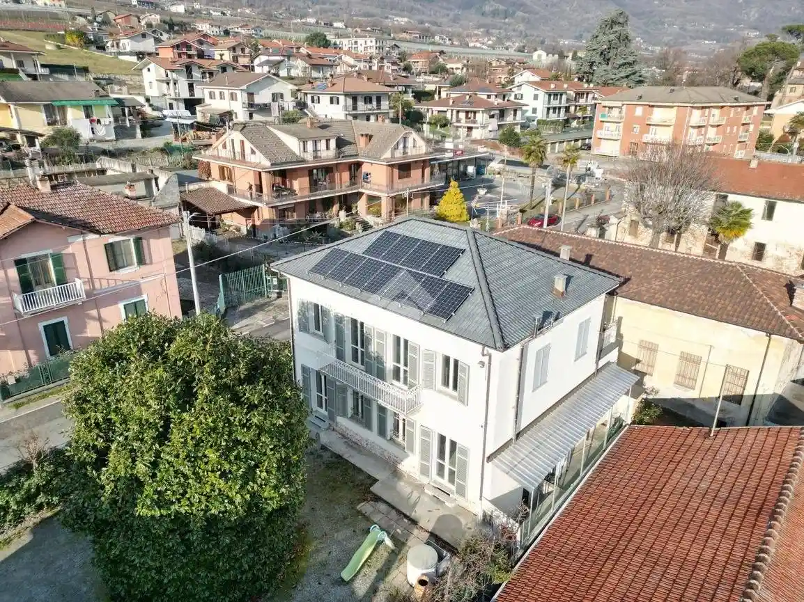 Villa in vendita a Envie