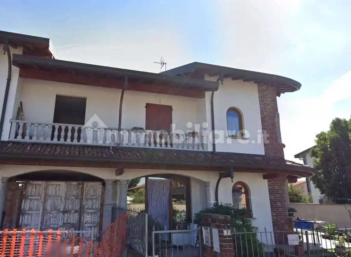 Villa in vendita a Cuggiono