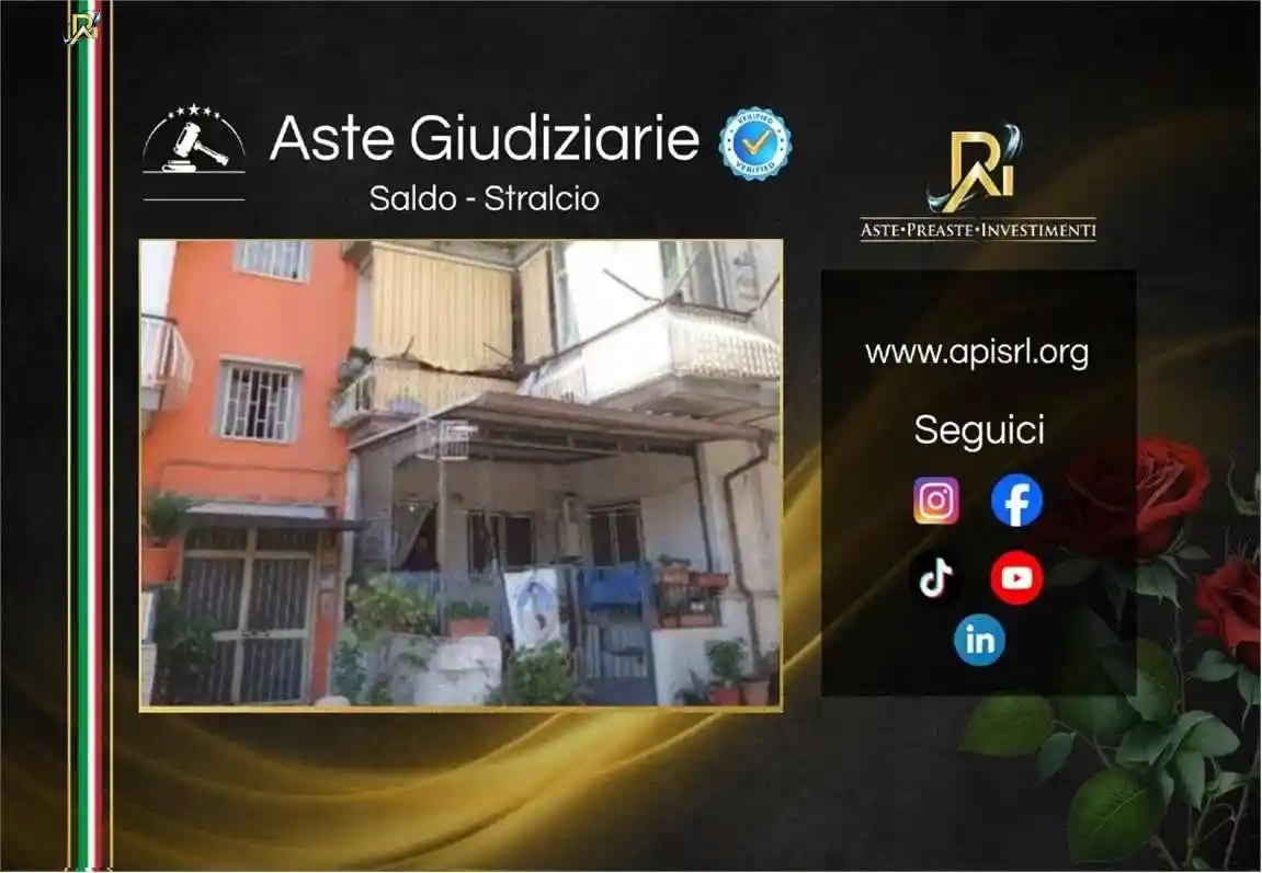 Appartamento in vendita a Napoli