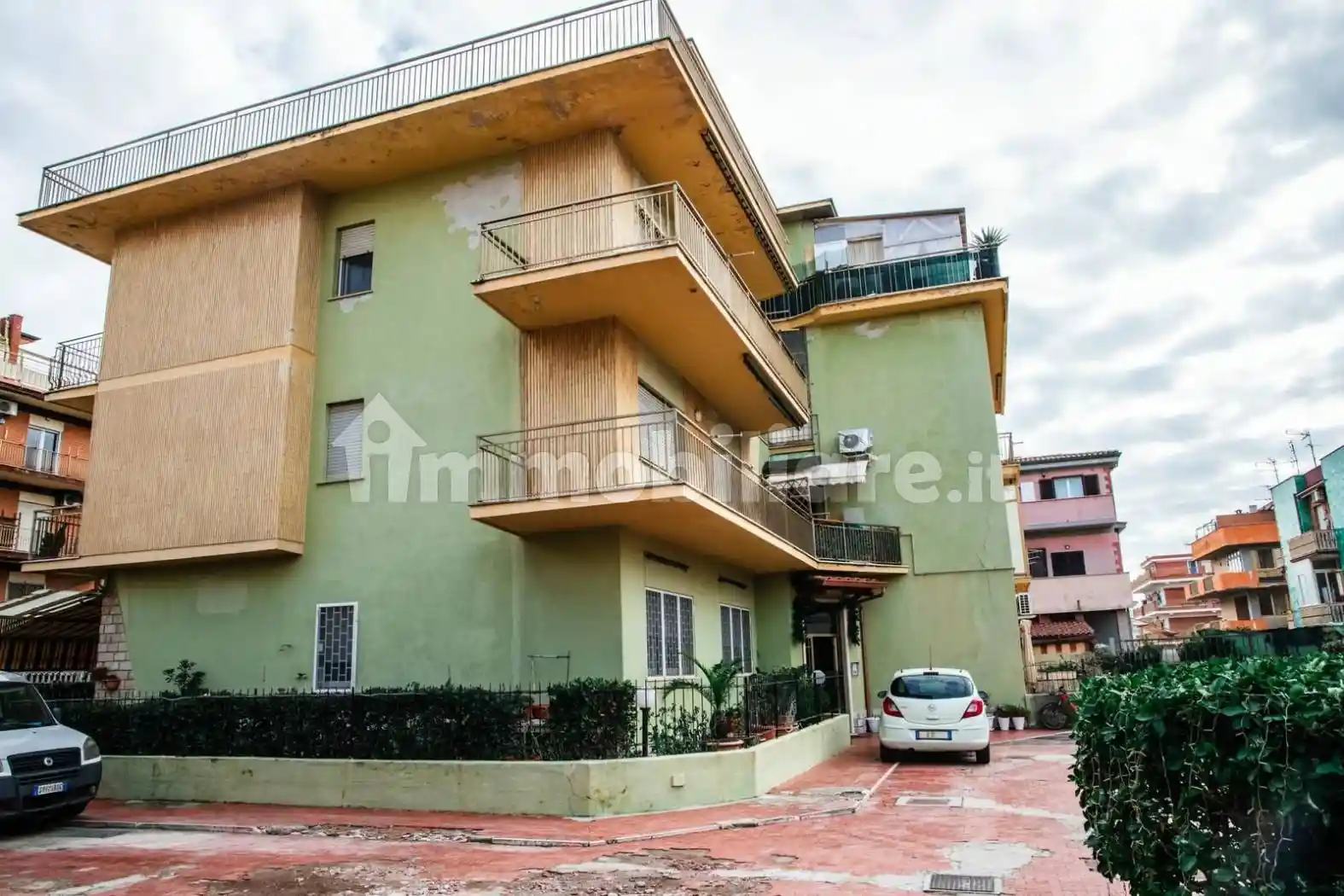 Appartamento in vendita a Pomezia