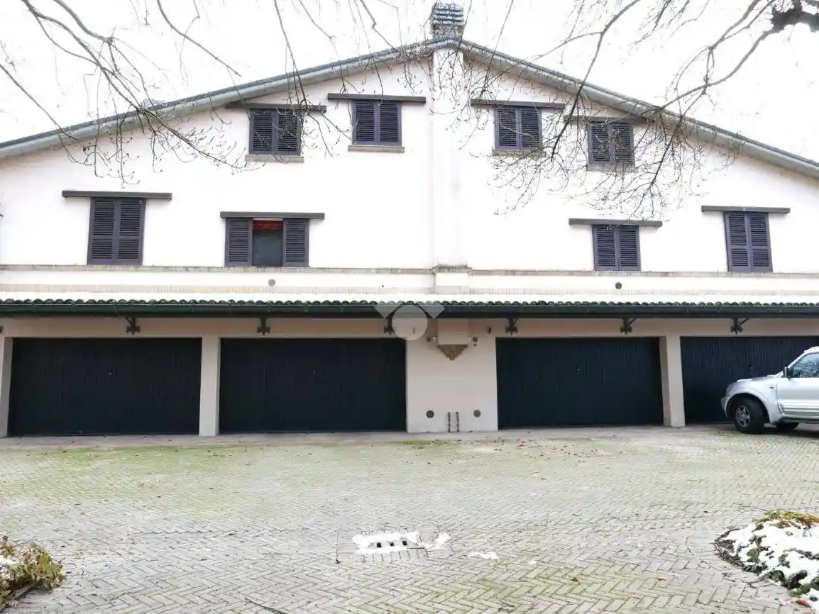 Casa indipendente in vendita a Forlì