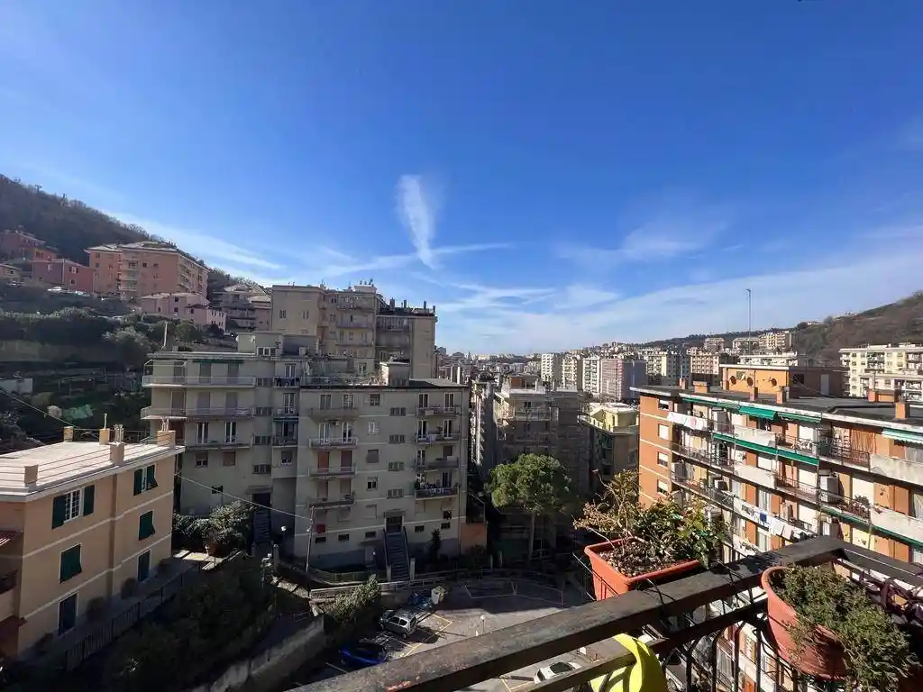Appartamento in vendita a Genova