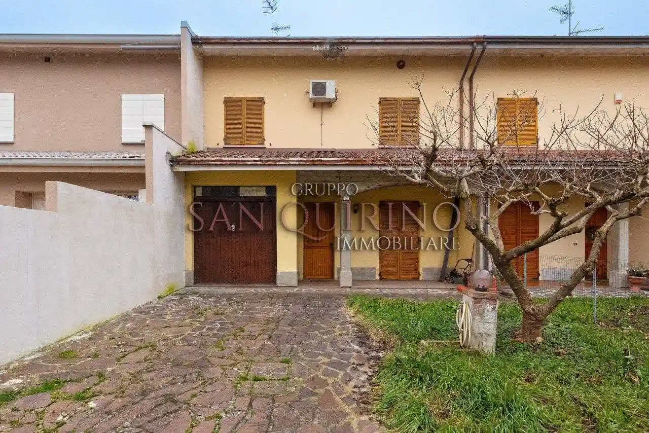 Villetta a schiera in vendita a Guastalla